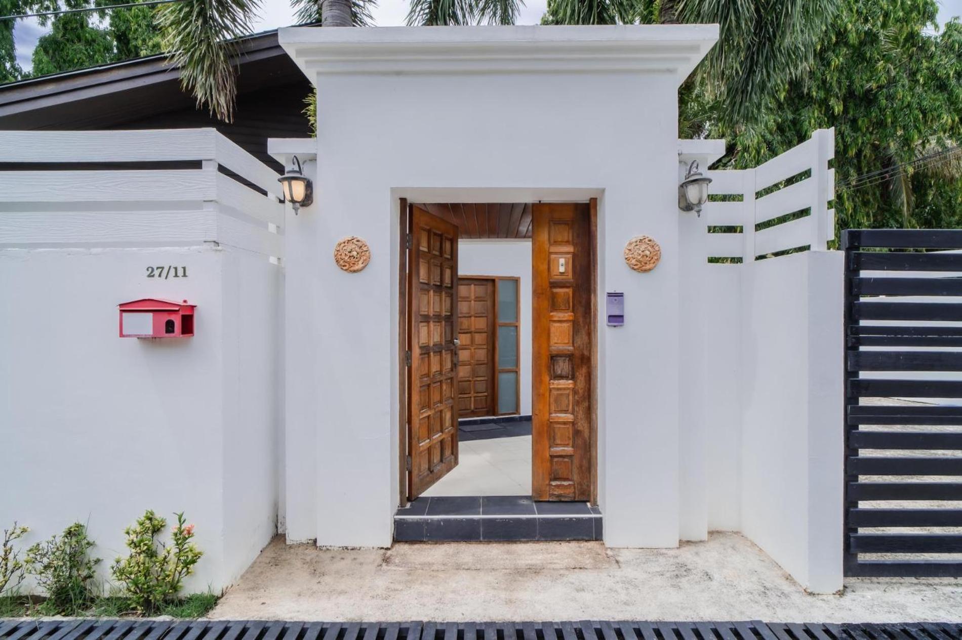 Jasmine Pool Villa In Nai Harn Rawai ภายนอก รูปภาพ
